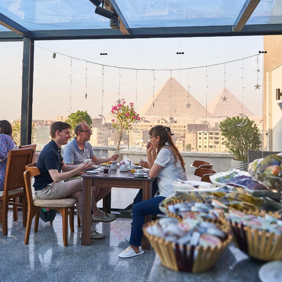 New Pyramid Front Hotel Al Kawm al Akhdar Exteriör bild